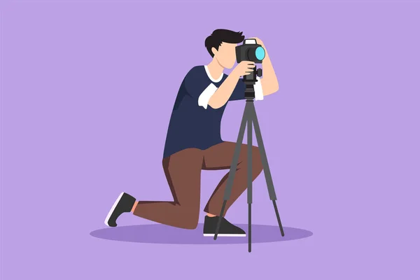 カートゥーンフラットスタイルの描画プロのカメラマンは デジタルカメラと三脚で写真を撮るためにひざまずきます デジタル写真ホビーロゴ アイコン シンボル グラフィックデザインベクターイラスト — ストックベクタ