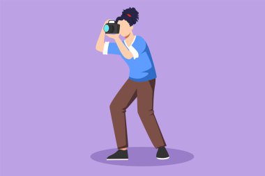 Grafik düz tasarım fotoğraf çeken güzel kadın fotoğrafçı çiziyor. Kamera ve profesyonel operatör, muhabir kadın. Fotoğraf makinesi olan bir kadın resim çekiyor. Çizgi film biçimi vektör illüstrasyonu