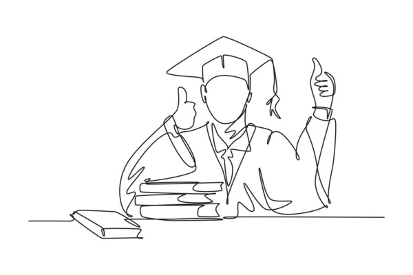 卒業制服を着た若い幸せな大学院生を描いたシングルワンラインは 本のスタックの前に親指を与えます 連続的な線引きデザイン グラフィックベクトルイラスト — ストックベクタ