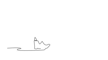 Sürekli kendini çizen bir adam su kenarında sandalyede oturur ve oltayla olta atar. Sabır, kararlılık ve balık tutmanın heyecanını sembolize ediyor. Tam uzunluktaki bir çizgi canlandırması