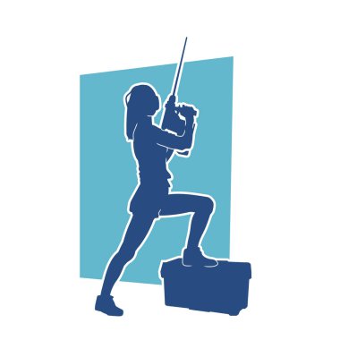 Makineli elektrikli matkap taşıyan kadın bir inşaat işçisinin silueti. Elektrikli matkap tutan bir kadın inşaatçının silueti..