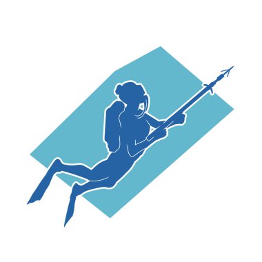 Dalgıç kıyafetiyle dalış yapan kadın silueti ve zıpkınla olta taşıyan deniz mahsulü. Sualtında yüzen bir kadın dalgıç silueti sopa mızrağı taşıyor..