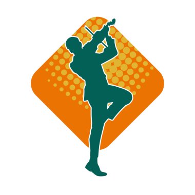 Keman teli çalan bir müzisyenin silueti..