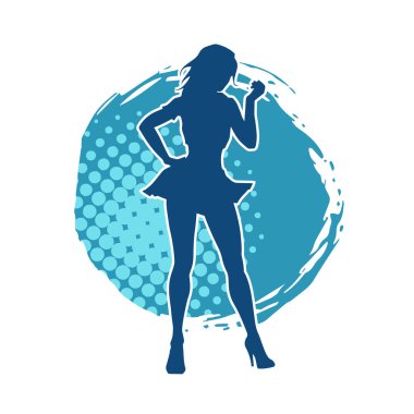 Hareketli pozlarda mini etek giyen bir kadın dansçının silueti. Zayıf bir kadının silueti mutlu bir şekilde dans ediyor..