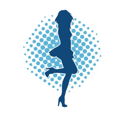 Hareketli pozlarda mini etek giyen bir kadın dansçının silueti. Zayıf bir kadının silueti mutlu bir şekilde dans ediyor..