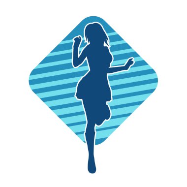 Hareketli pozlarda mini etek giyen bir kadın dansçının silueti. Zayıf bir kadının silueti mutlu bir şekilde dans ediyor..