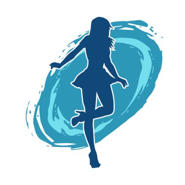 Hareketli pozlarda mini etek giyen bir kadın dansçının silueti. Zayıf bir kadının silueti mutlu bir şekilde dans ediyor..