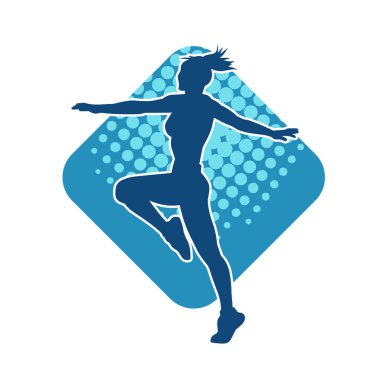 Zayıf kadın silueti egzersiz yapıyor. Spor yapan, spor yapan bir kadının silüeti.. 