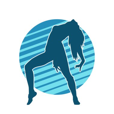 Hareketli bir kadın dansçının silueti. Dans eden zayıf bir kadının silueti..