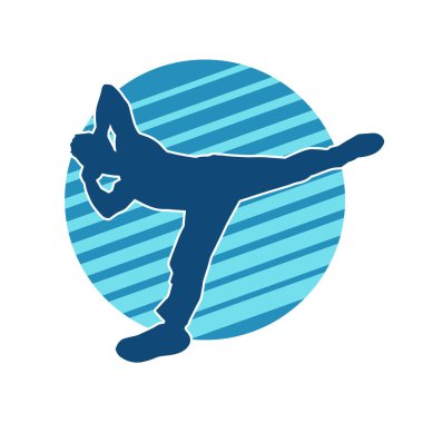 Hareket halindeki bir erkek dansçının silueti. Dans eden zayıf bir adamın silueti..