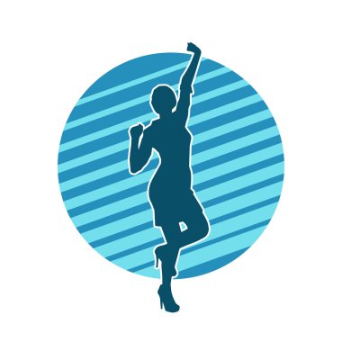 Hareketli bir kadın dansçının silueti. Dans eden zayıf bir kadının silueti..