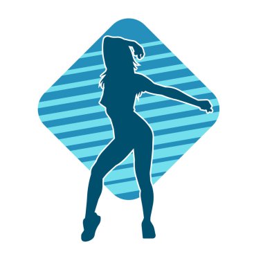 Hareketli bir kadın dansçının silueti. Mutlu dans eden bir kadının silueti..