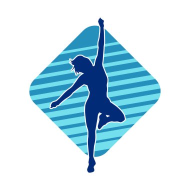 Hareketli bir kadın dansçının silueti. Dans eden zayıf bir kadının silueti..