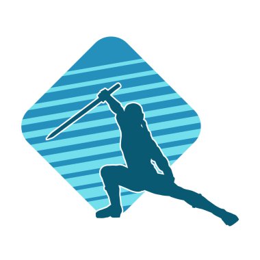 Bir erkek savaşçının silueti kılıçla poz veriyor. Kılıç taşıyan bir savaşçının silueti..