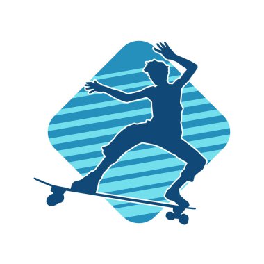 Hareket halindeki bir erkek silueti kaykay üzerinde poz veriyor. Kaykaylı bir şehir çocuğunun silueti..