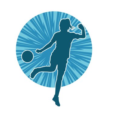 Topa vuran bayan futbolcunun silueti. Hareketli bir futbolcu kadının silueti..