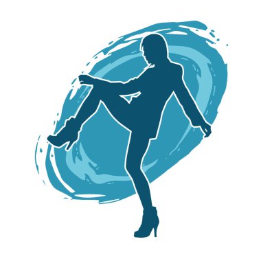 Hareketli bir kadın dansçının silueti. Dans eden zayıf bir kadının silueti..