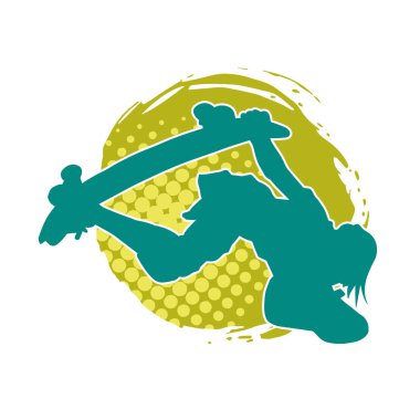 Hareket halindeki bir erkek silueti kaykay üzerinde poz veriyor. Kaykaylı bir şehir çocuğunun silueti..