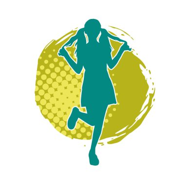 İnce bir kadın modelin silueti kadınsı pozlar veren günlük kıyafetler giyiyor..