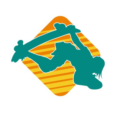 Hareket halindeki bir erkek silueti kaykay üzerinde poz veriyor. Kaykaylı bir şehir çocuğunun silueti..