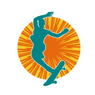 Hareket halindeki bir erkek silueti kaykay üzerinde poz veriyor. Kaykaylı bir şehir çocuğunun silueti..