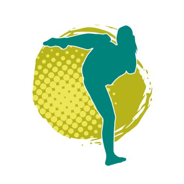 Hareketli kadın kickboksör atletinin silueti. Tekme atan bir kadının silueti..