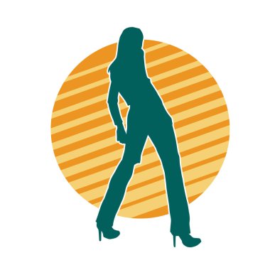 Seksi poz vermiş ince bir kadın modelinin silueti.. 