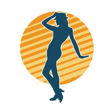 Hareketli kadın kabare dansçısının silueti. Şık kıyafetli bir kadının silueti mutlu bir şekilde dans ediyor..