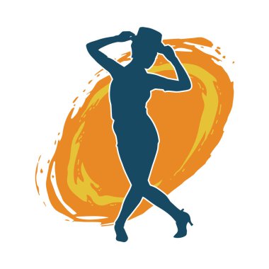 Hareketli kadın kabare dansçısının silueti. Şık kıyafetli bir kadının silueti mutlu bir şekilde dans ediyor..