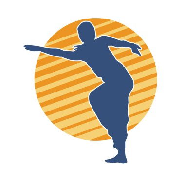 Hareketli bir kadın dansçının silueti. Dans eden zayıf bir kadının silueti..