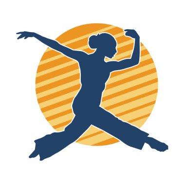 Hareketli bir kadın balerin silueti. Dans eden balerin kızın silueti..