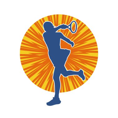 Hareketli bir bayan tenisçinin silueti. Raketle tenis oynayan bir kadının silueti..