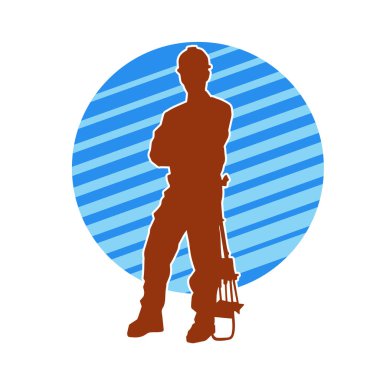 İnşaat işçisi kostümlü bir adamın silueti. İnşaat işçisinin silueti pozda.. 