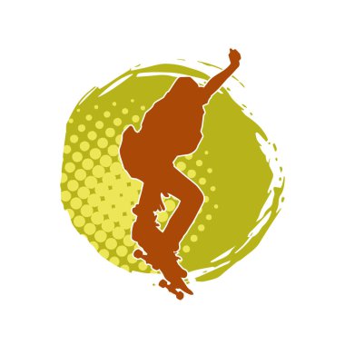 Hareket halindeki bir erkek silueti kaykay üzerinde poz veriyor. Kaykaylı bir şehir çocuğunun silueti..