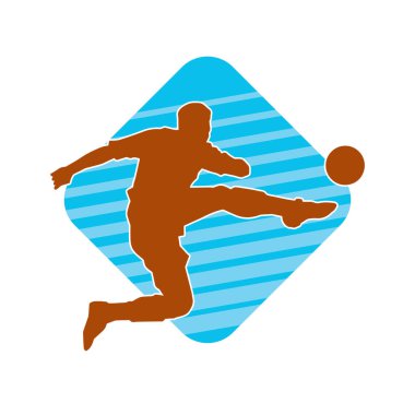 Top tekmeleyen bir erkek futbolcunun silueti. Hareket halindeki bir futbolcunun silueti.