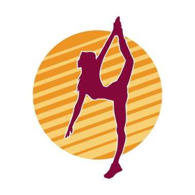 Hareketli bir kadın balerin silueti. Dans eden balerin kızın silueti..