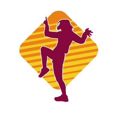 Hareketli bir kadın dansçının silueti. Dans eden zayıf bir kadının silueti..