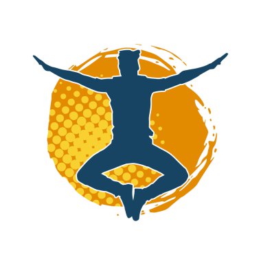 Hareket halindeki bir erkek dansçının silueti. Dans eden zayıf bir adamın silueti..