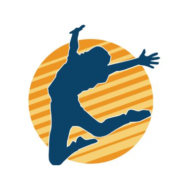 Neşeli, ince, mutlu bir kadının silueti..