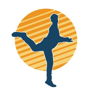 Hareket halindeki bir erkek dansçının silueti. Dans eden zayıf bir adamın silueti..