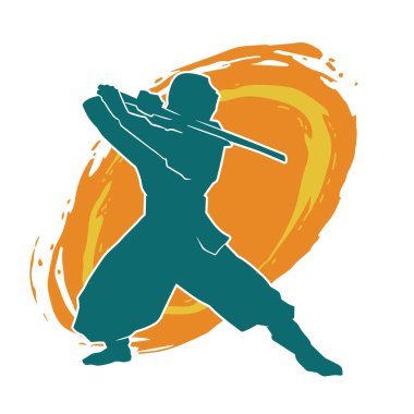 Ninja kostümlü bir erkeğin silueti Samuray Katana kılıcı taşıyor..