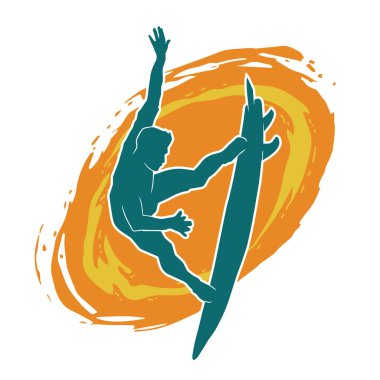 Sörf tahtasında sörf yapan bir erkeğin silueti. Sörf tahtasında gezen bir adamın silüeti..