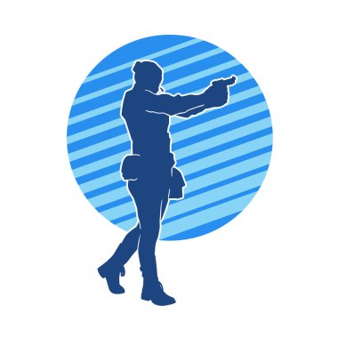 Kurşungeçirmez yelek giyen ve tabanca taşıyan bir kadın özel kuvvet polisinin silüeti..