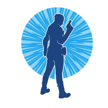 Kurşungeçirmez yelek giyen ve tabanca taşıyan bir kadın özel kuvvet polisinin silüeti..