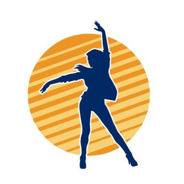 Hareketli bir kadın dansçının silueti. Dans eden zayıf bir kadının silueti..