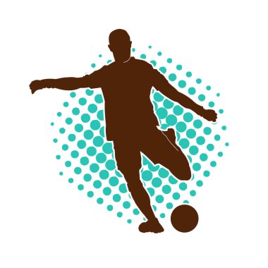 Futbol oynayan bir adamın silüeti. Hareket halindeki bir futbolcunun silueti.