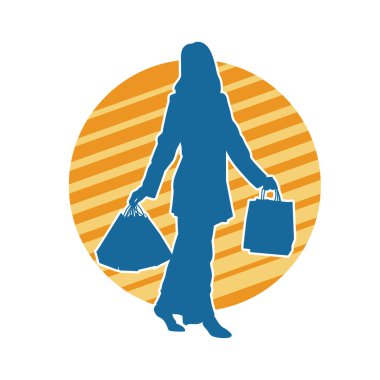 Sıska genç bir kadının silüeti alışveriş torbaları taşıyor..