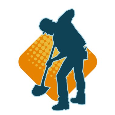 Kürek taşıyan bir işçinin silüeti. Bir işçinin hareket halindeki silueti kürek aracı kullanarak poz verir.