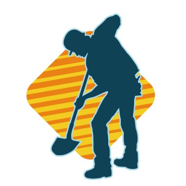 Kürek taşıyan bir işçinin silüeti. Bir işçinin hareket halindeki silueti kürek aracı kullanarak poz verir.