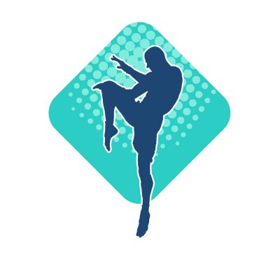 Hareketli erkek kickboksör atletinin silueti. Tekme atan bir adamın silueti..